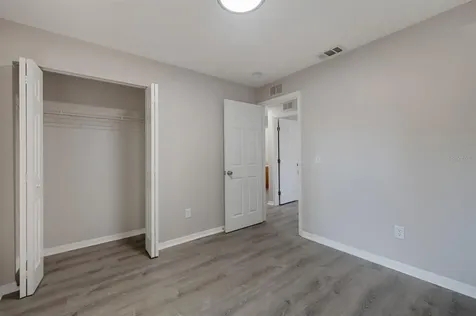 2486 15th Avenue S St Petersburg FL 33712