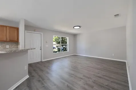 2486 15th Avenue S St Petersburg FL 33712