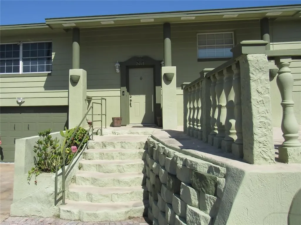 2013 N Hiawassee Road Orlando FL 32818