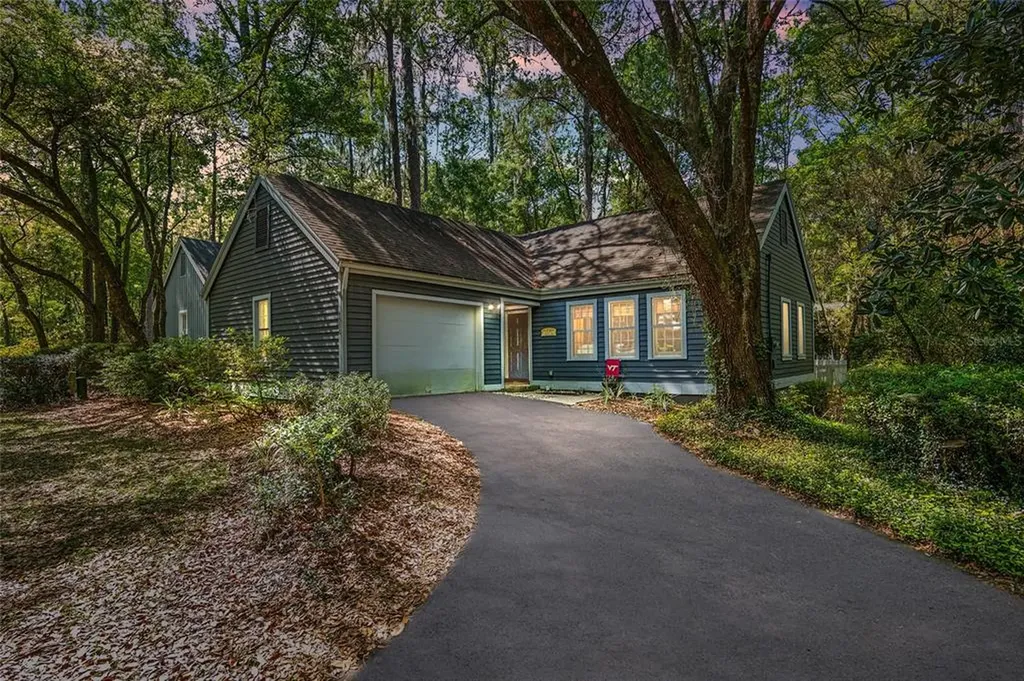 4556 SW 84th Drive Gainesville FL 32608