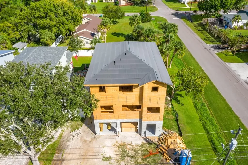 823 Michigan Avenue Palm Harbor FL 34683