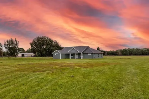 21720 Wiygul Road Umatilla FL 32784