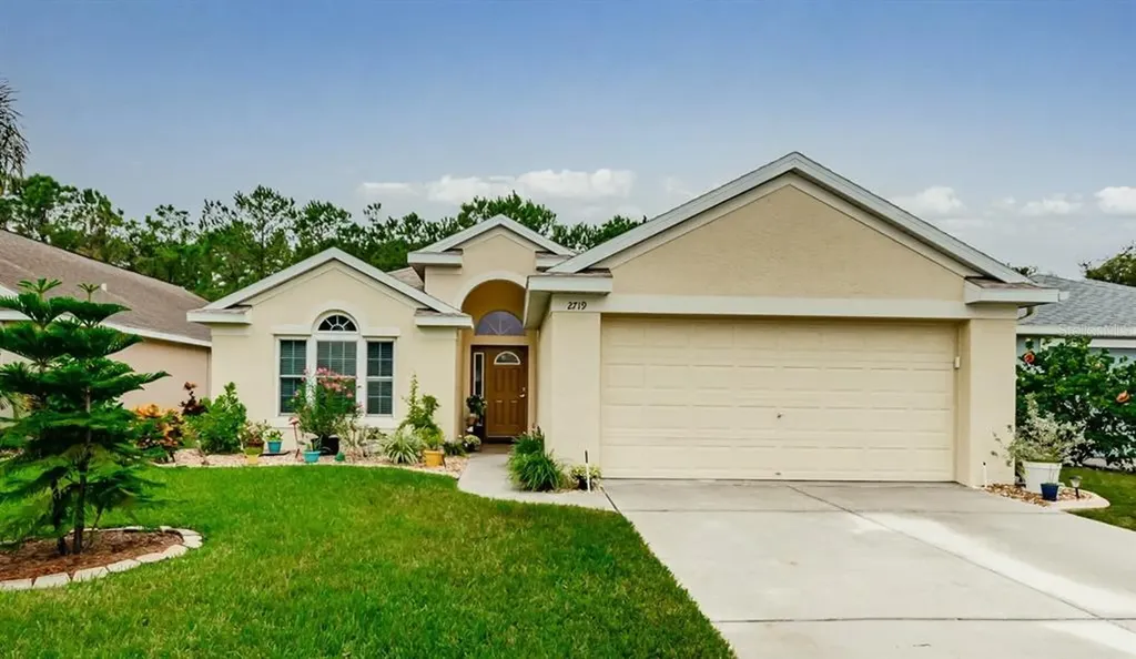 2719 Dolphin Watch Court Holiday FL 34691