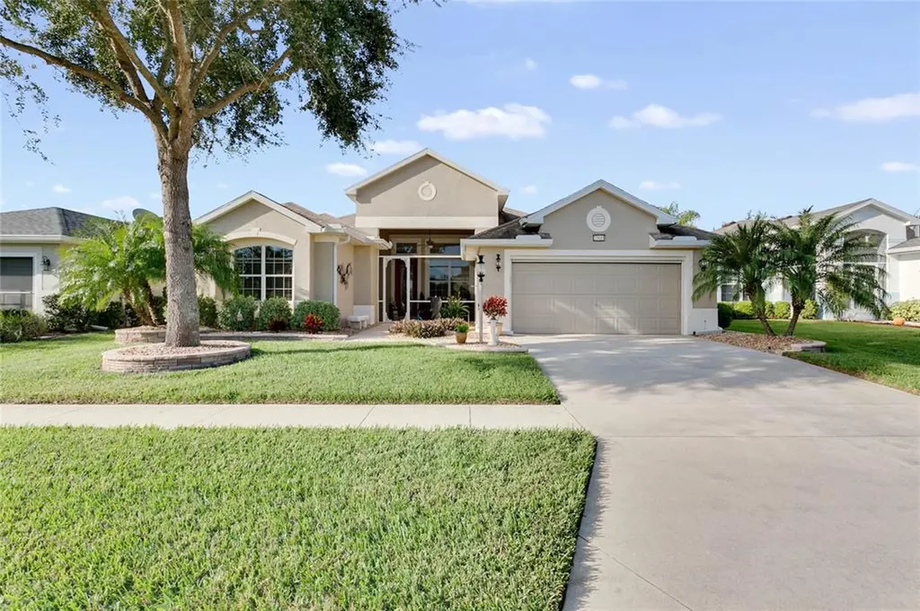 27015 Old English Court Leesburg FL 34748