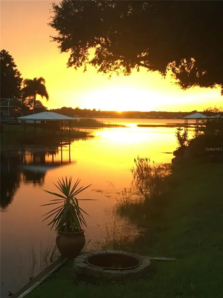 132 Forever Avenue Lake Placid FL 33852