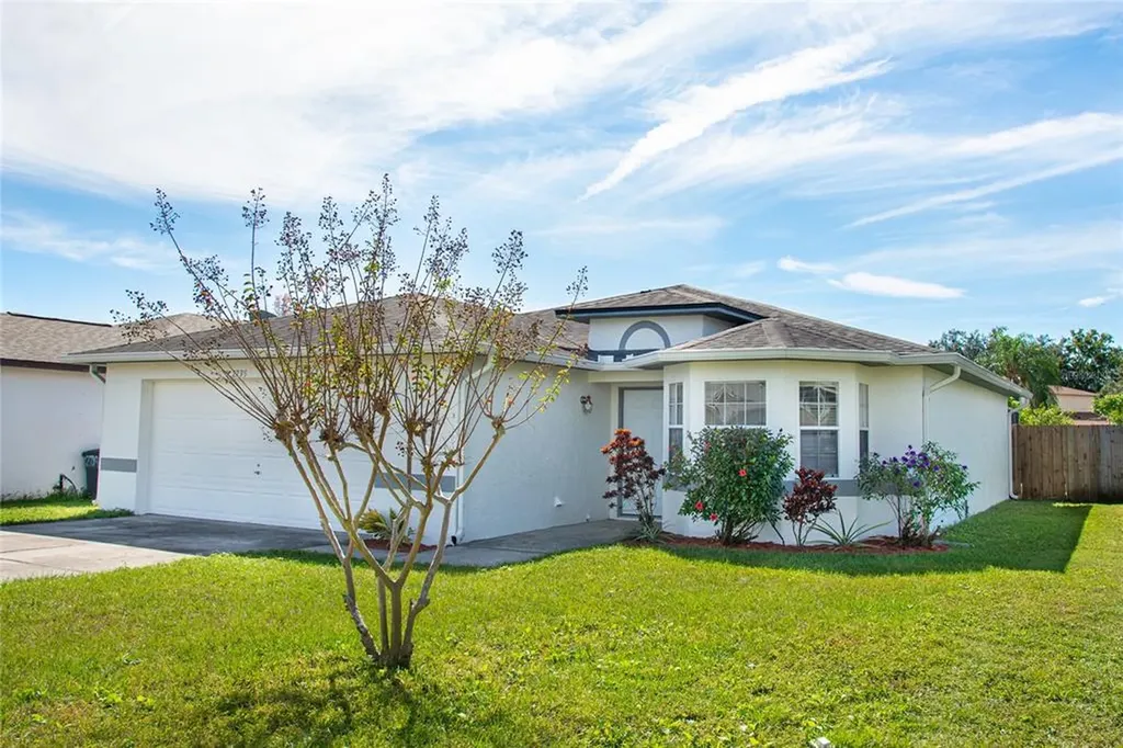 2735 Montego Bay Boulevard Kissimmee FL 34746