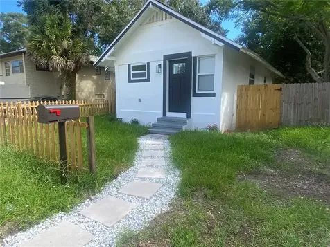 2614 6th Street S St Petersburg FL 33705