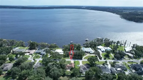 1370 W Lakeshore Drive Clermont FL 34711