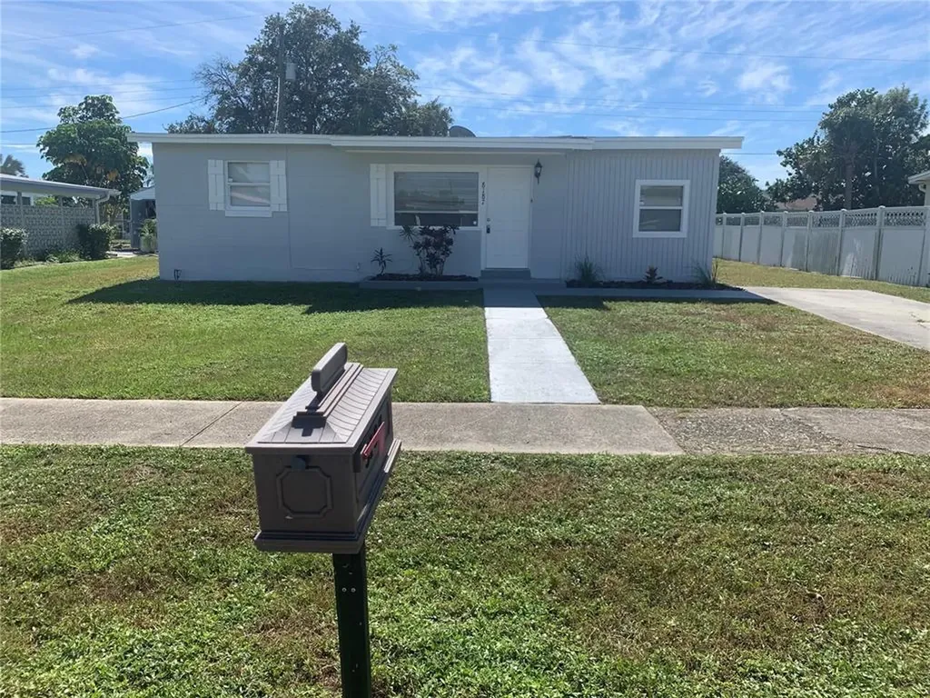 8187 Agress Avenue North Port FL 34287
