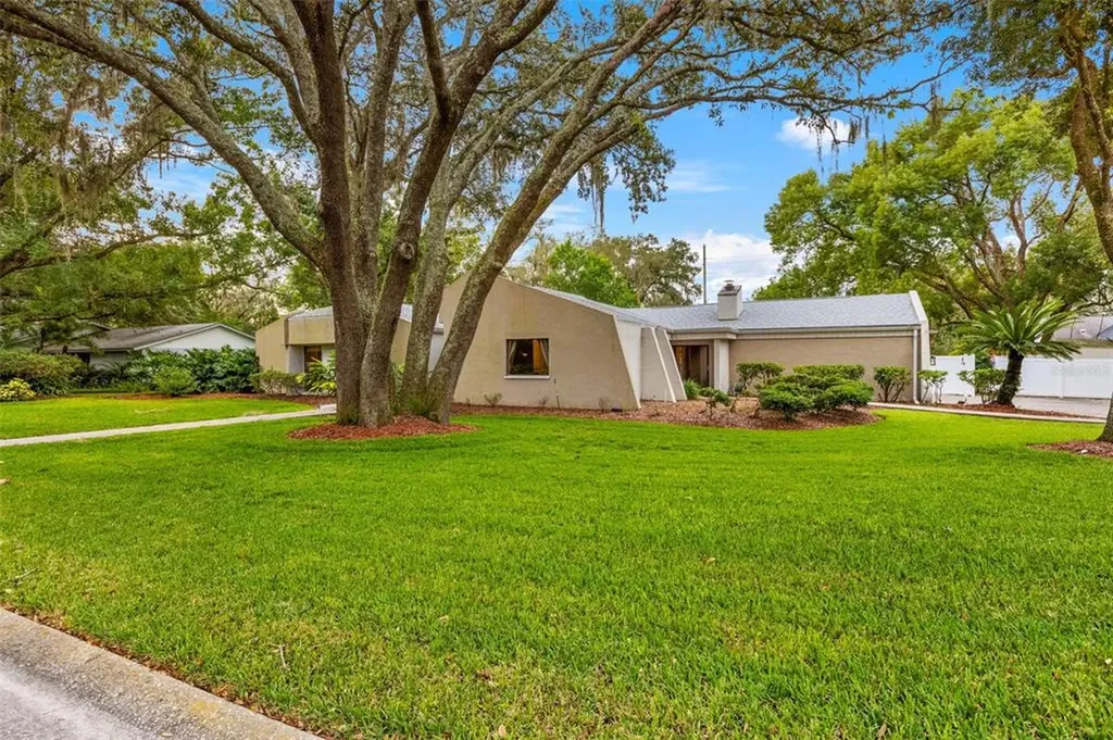 507 Garrard Drive Temple Terrace FL 33617