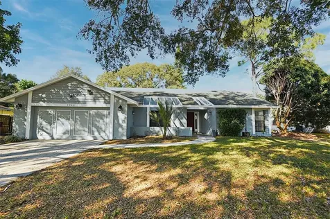 3240 W Saint Brides Circle Orlando FL 32812