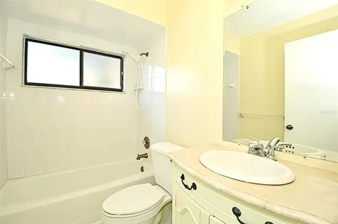 3240 W Saint Brides Circle Orlando FL 32812
