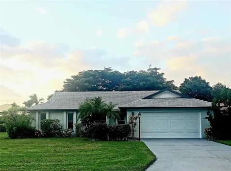 5609 11th Avenue W Bradenton FL 34209