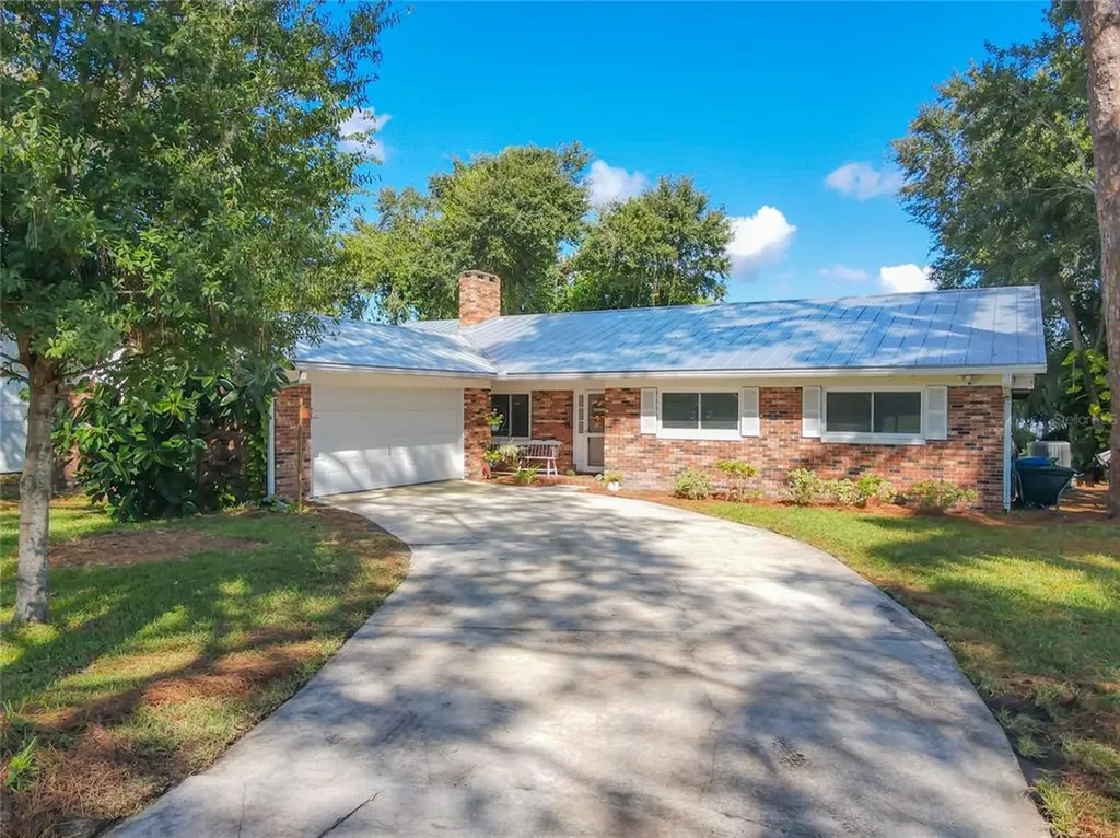 1044 Biltmore Drive NW Winter Haven FL 33881