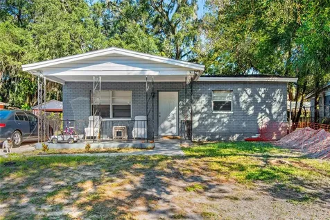 2418 E Cayuga Street Tampa FL 33610