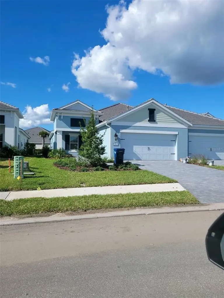 2964 Sky Blue Cove Bradenton FL 34211