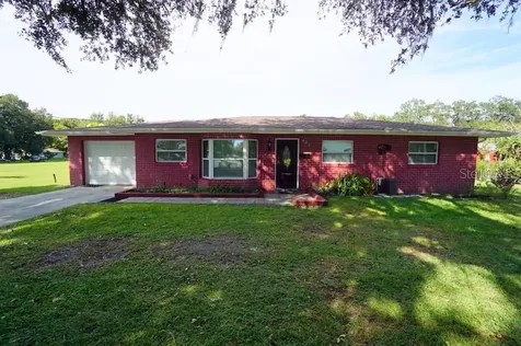 421 E Columbia Avenue Kissimmee FL 34744
