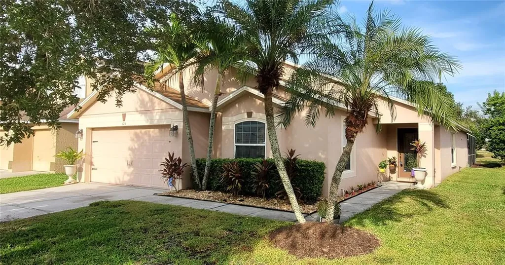 125 Harwood Circle Kissimmee FL 34744