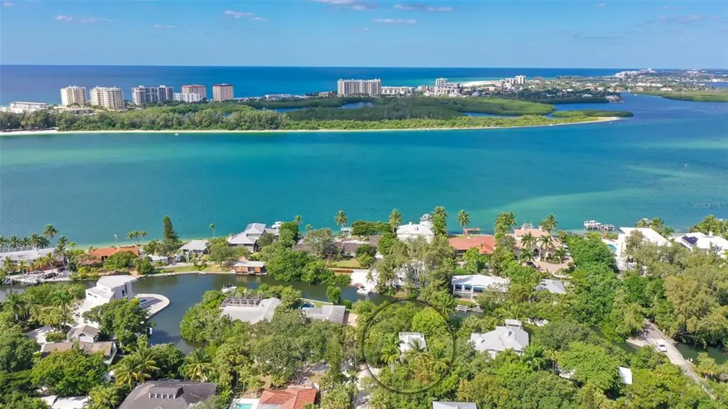111 Faubel Street Sarasota FL 34242