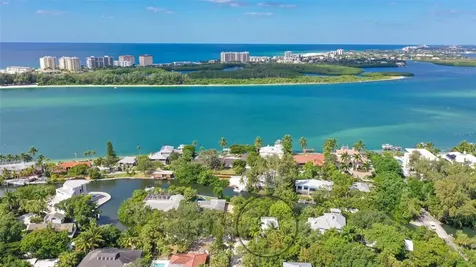 111 Faubel Street Sarasota FL 34242