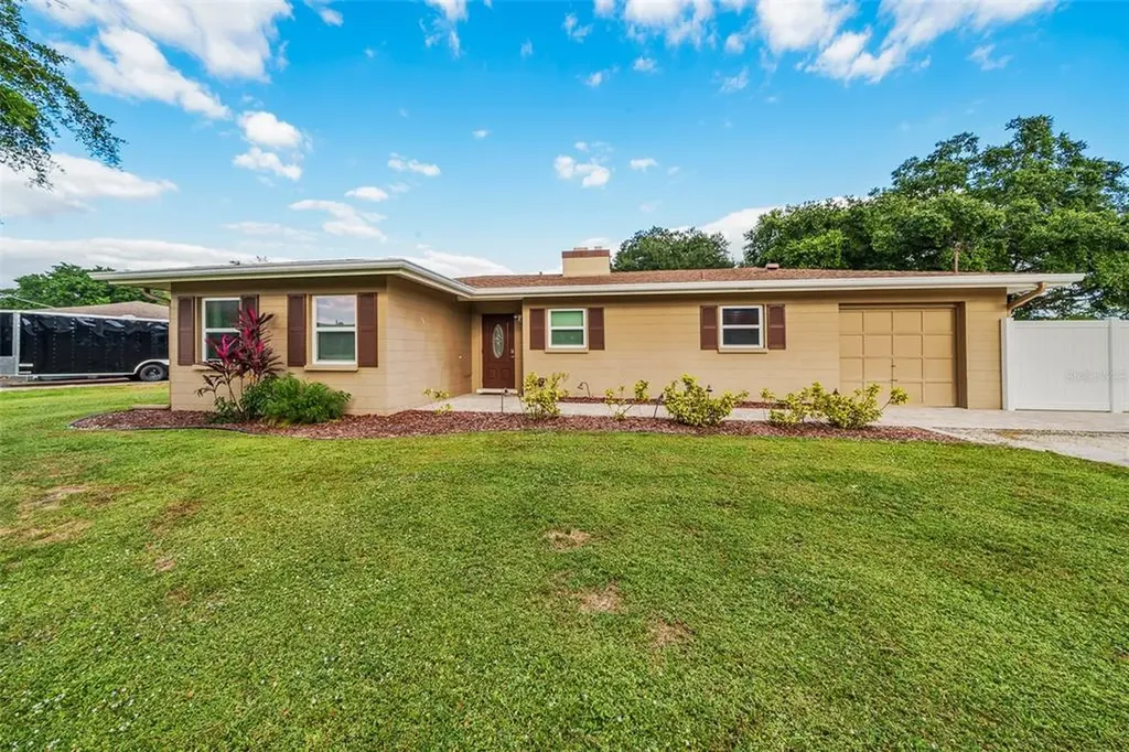 3252 Betty Drive Sarasota FL 34232