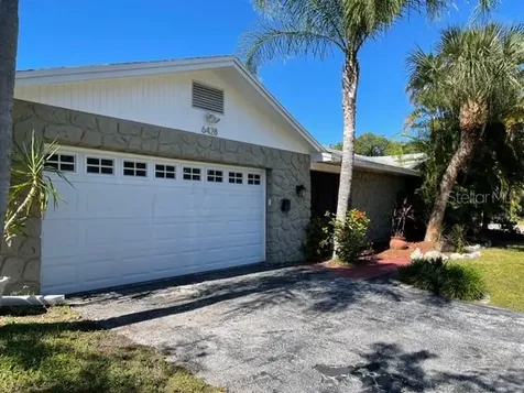 6428 21st Street N St Petersburg FL 33702