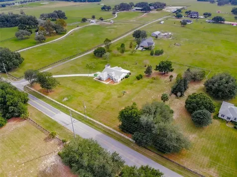 22140 Wolf Branch Road Sorrento FL 32776