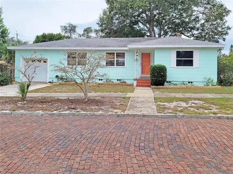 230 48th Street N St Petersburg FL 33713