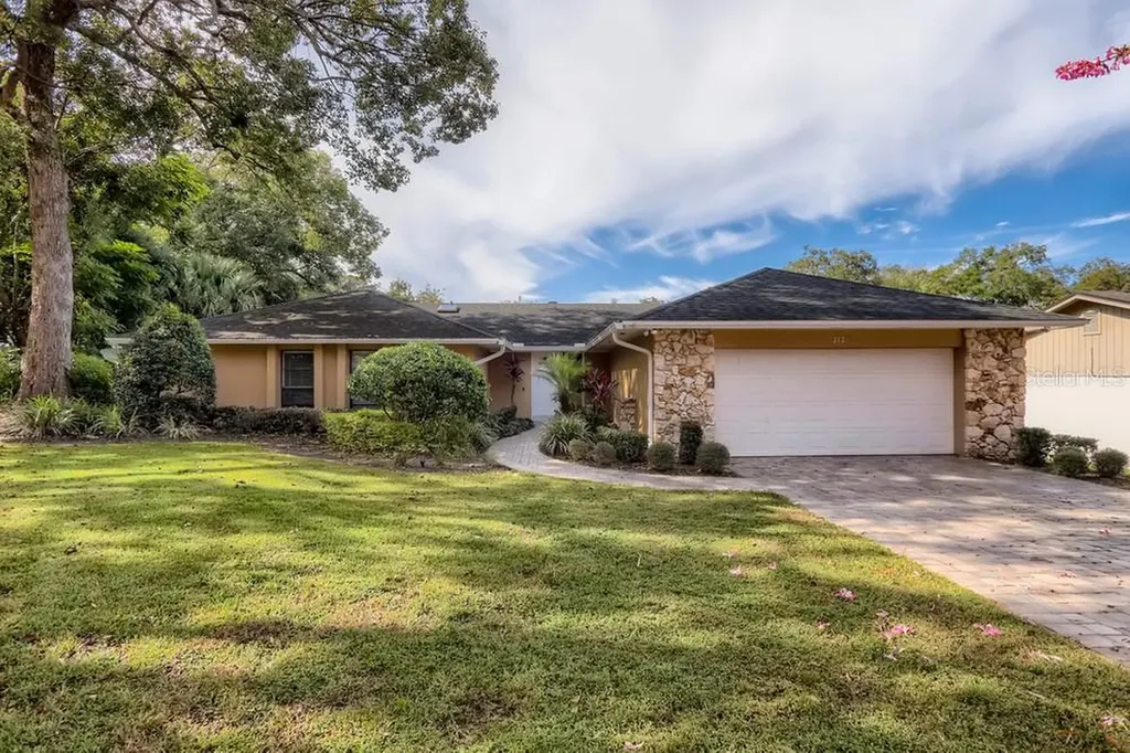 212 Regis Court Longwood FL 32779
