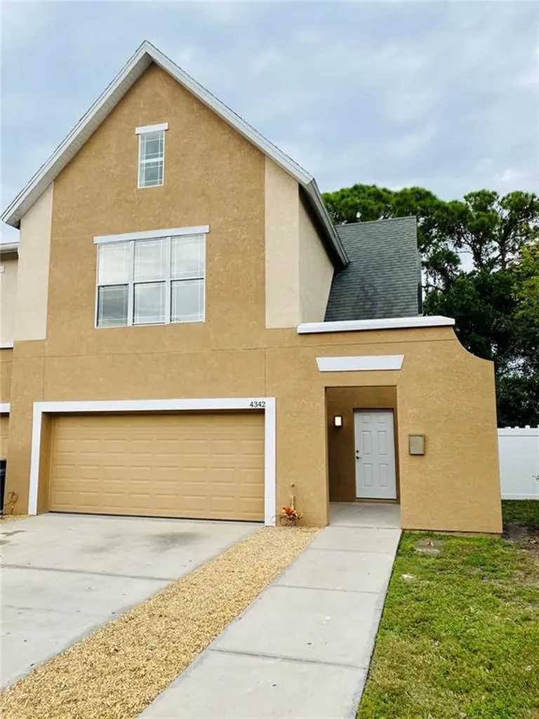 4342 Tyler Circle N St Petersburg FL 33709