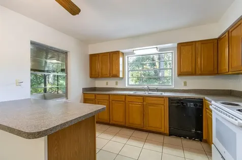 4214 NW 15th Place Gainesville FL 32605