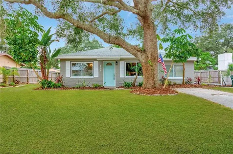 929 15th Avenue SW Largo FL 33770
