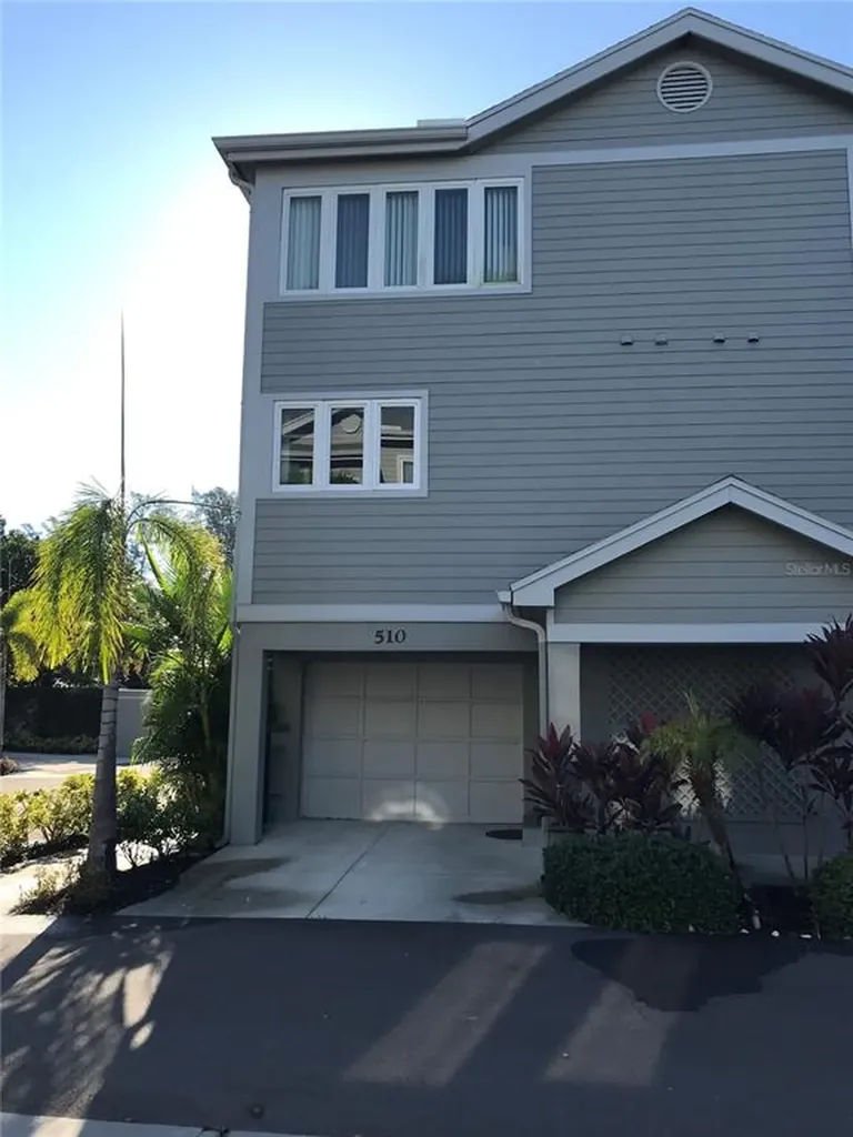 510 Forest Way Longboat Key FL 34228