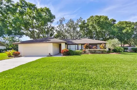 1315 Juniper Circle Plant City FL 33563