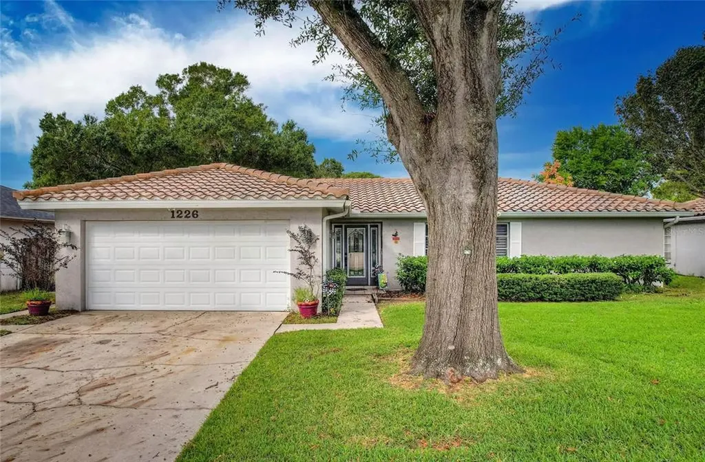 1226 Dinnerbell Lane E Dunedin FL 34698