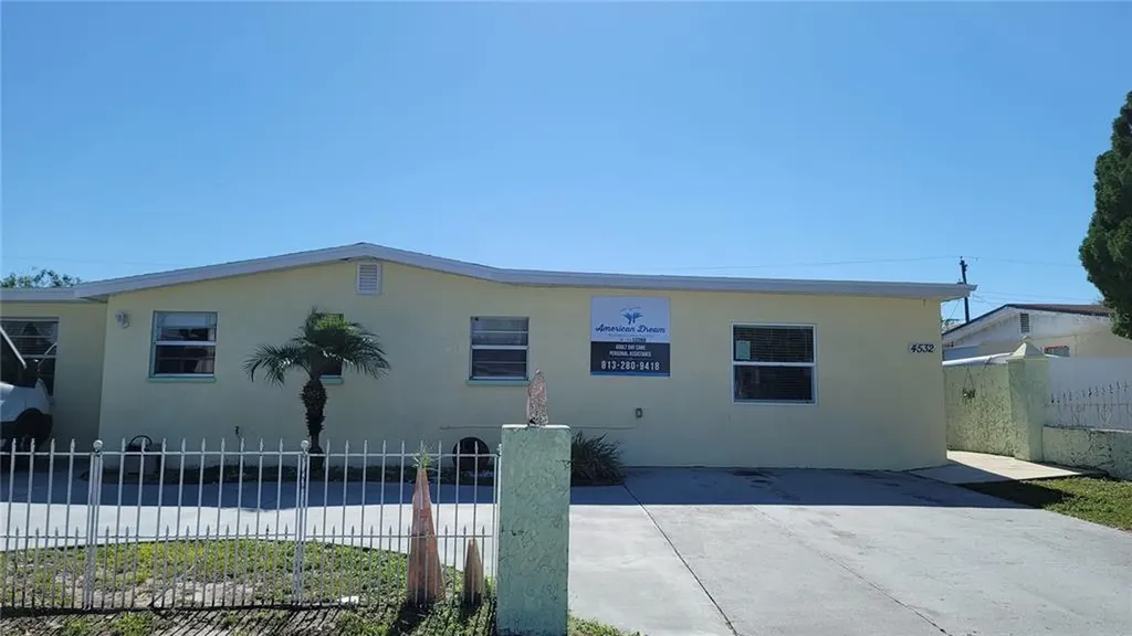 4532 W Knollwood Street Tampa FL 33614