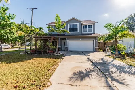 9413 N Oakleaf Avenue Tampa FL 33612