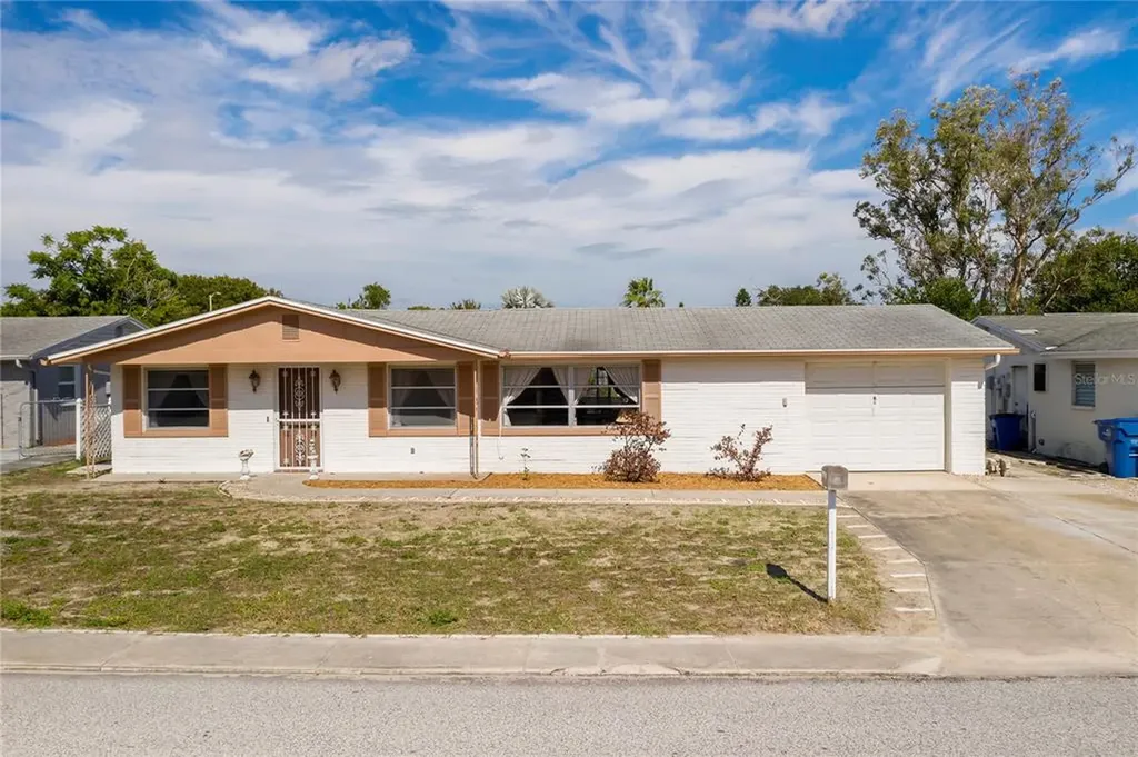 3431 Nixon Road Holiday FL 34691