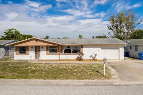 3431 Nixon Road Holiday FL 34691