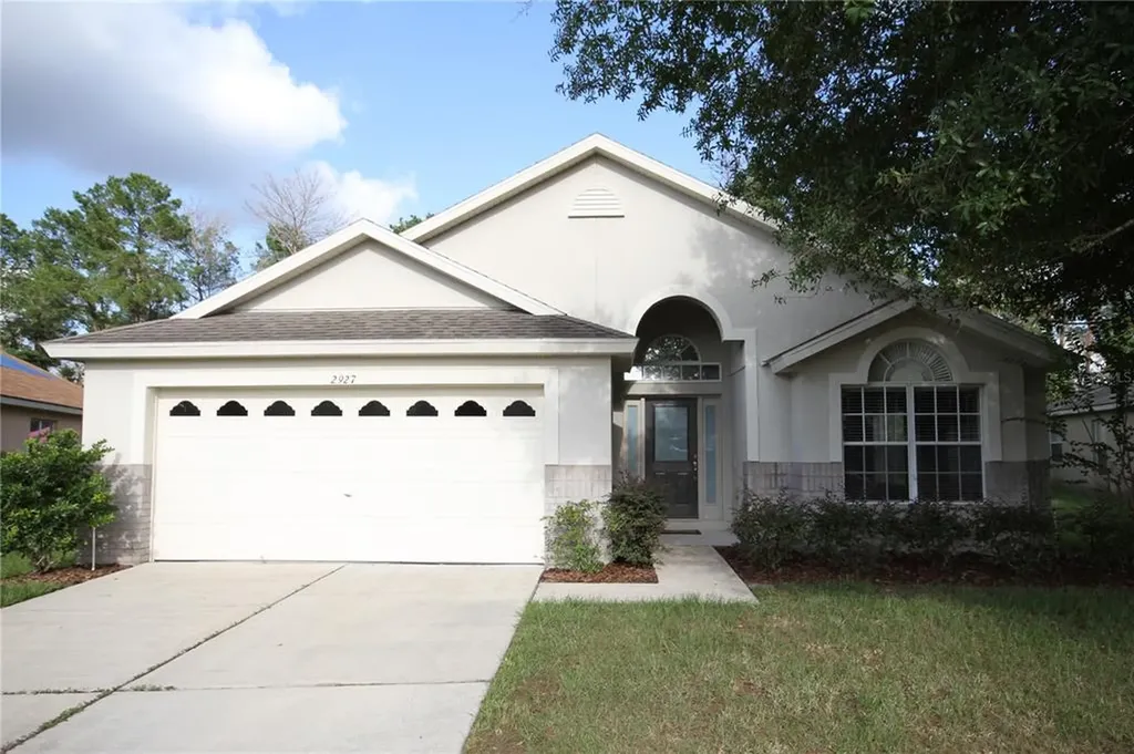 2927 Coontie Avenue Deltona FL 32725