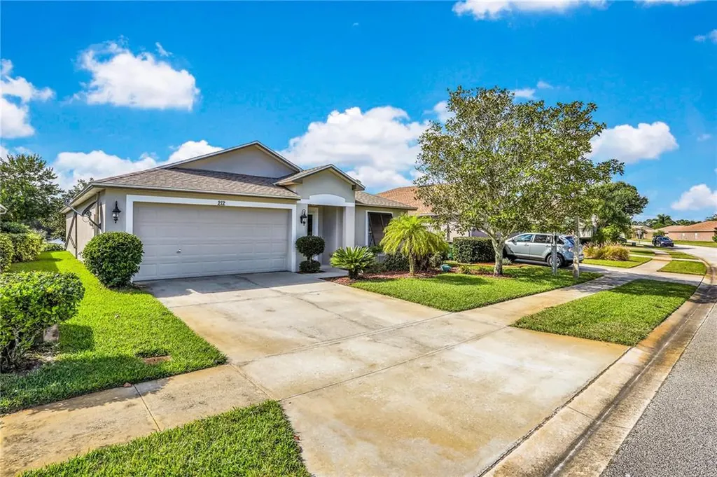 212 Grand Preserve Way Daytona Beach FL 32117