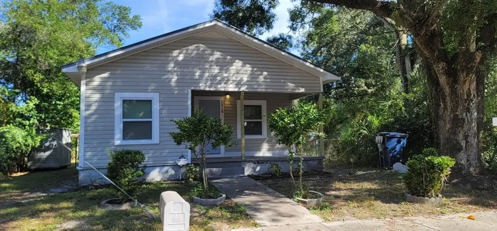 2418 E North Bay Street Tampa FL 33610