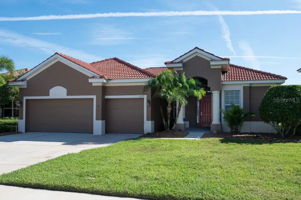 6123 46th Street E Bradenton FL 34203