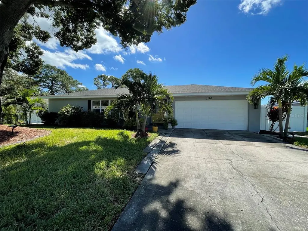 2170 66th Avenue S St Petersburg FL 33712