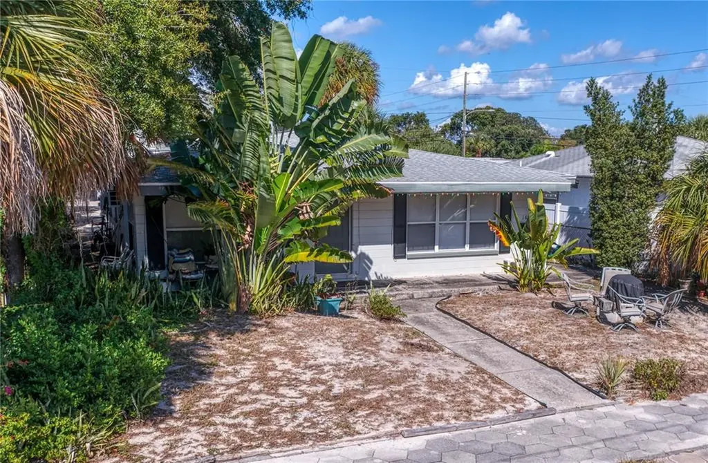165 17th Avenue SE St Petersburg FL 33701