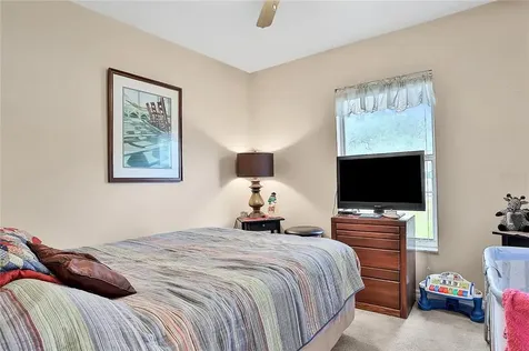 17205 Lakeview Court Umatilla FL 32784