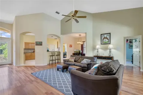 231 Lake Doyle Drive Deltona FL 32738