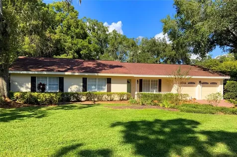 10130 White Trout Lane Tampa FL 33618