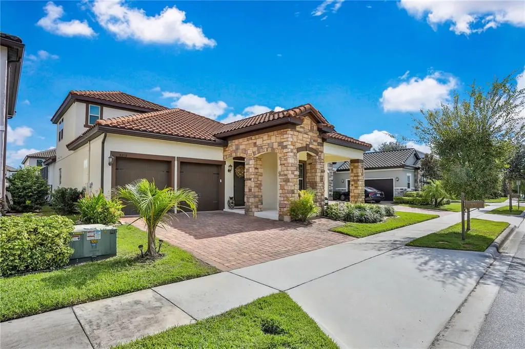 8293 Lookout Pointe Drive Windermere FL 34786