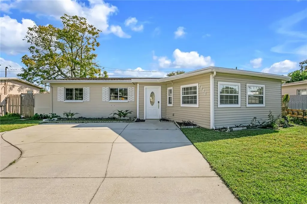 5640 94th Avenue N Pinellas Park FL 33782